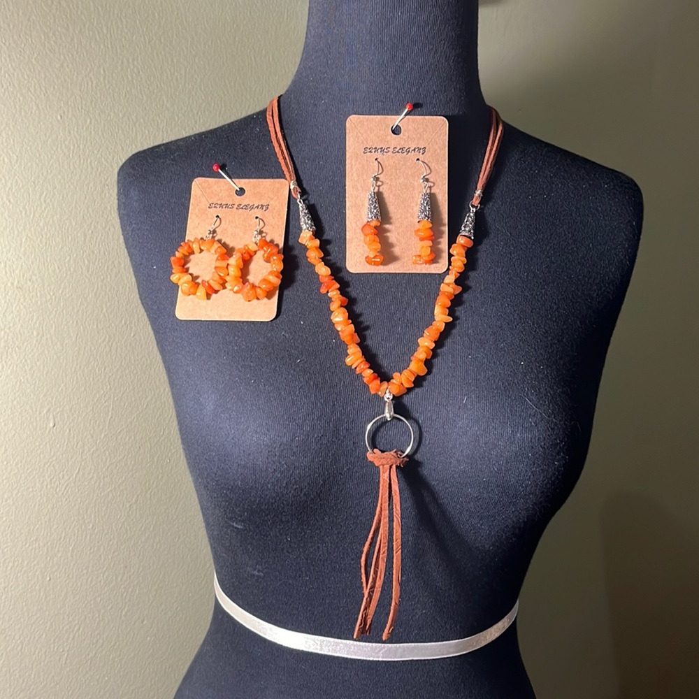 Semi-precious stone and leather necklace